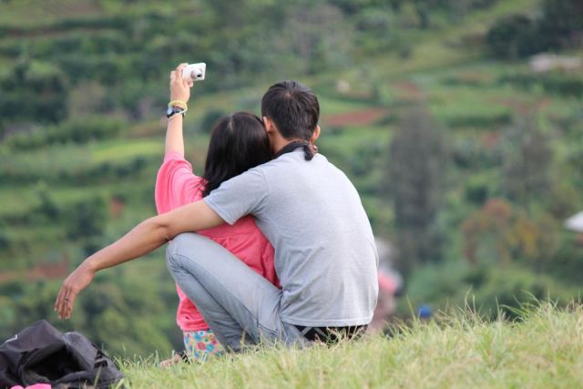 Pasangan Kekasih Baru Tahu Jika Mereka Saudara Kandung Setelah 6 Tahun Bersama